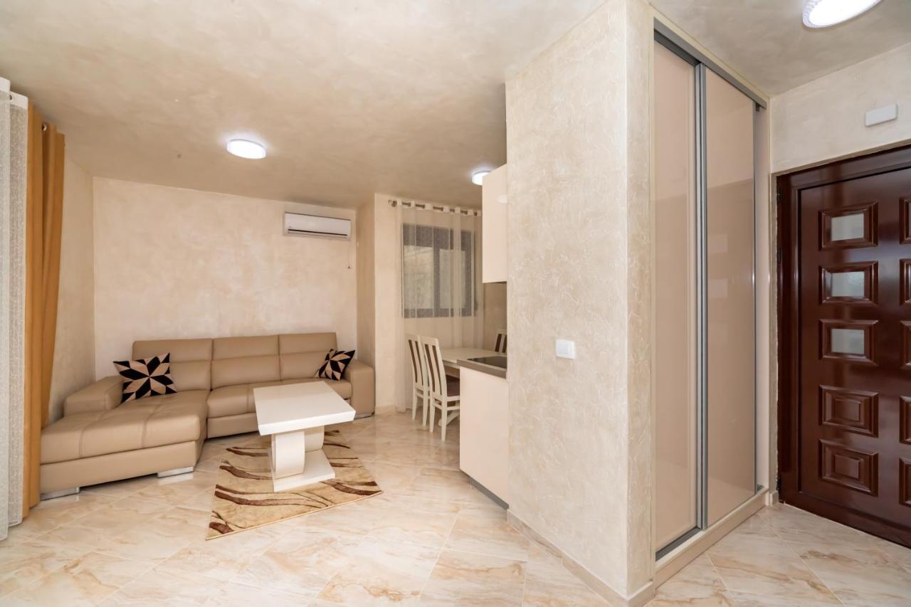شقة Kaom Lux دوبرا فوفا المظهر الخارجي الصورة